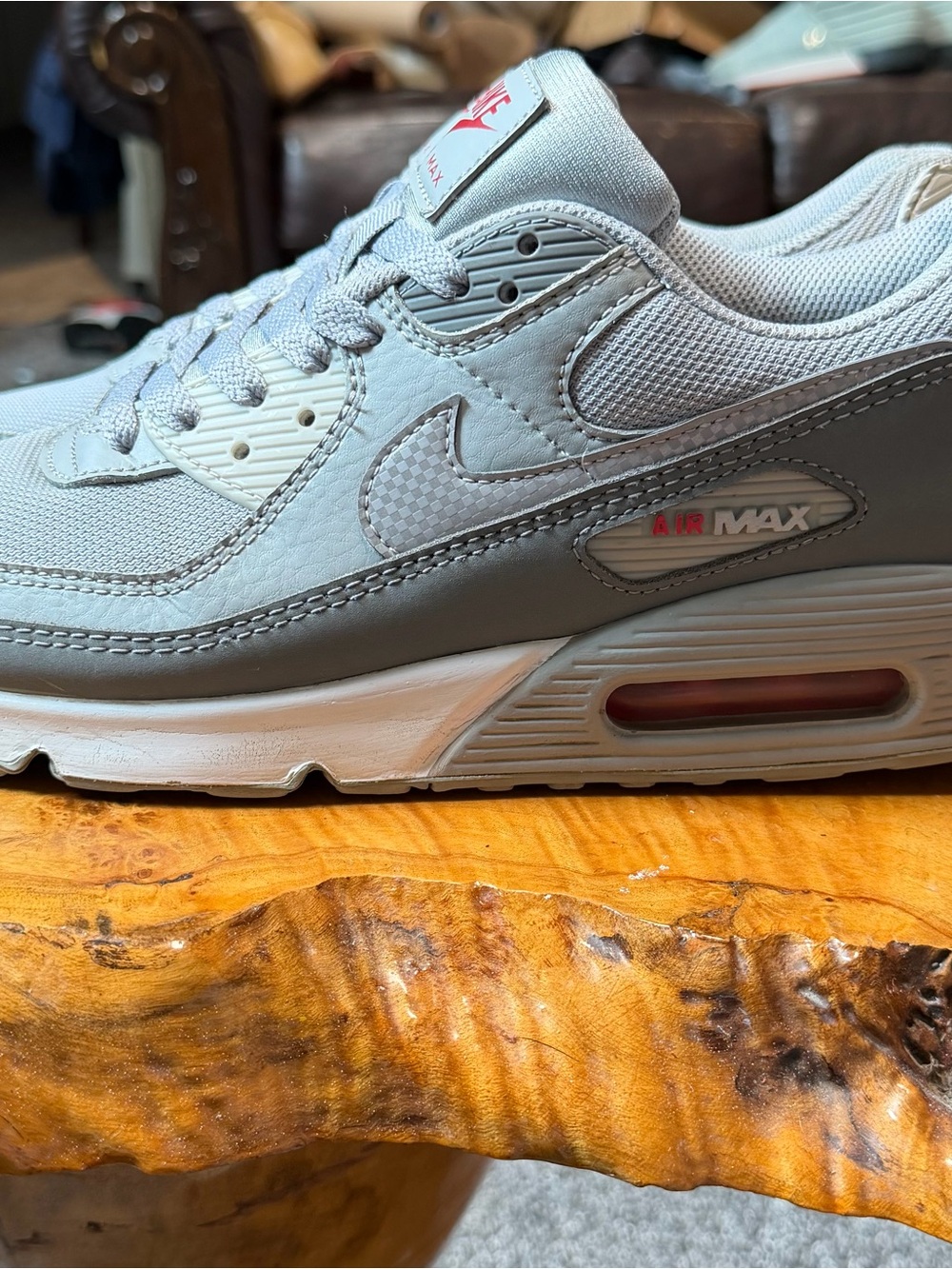 Nike Air Max 90 Light Smoke Grey Red Men's 10 / Women's 11.5 DM9102-001
